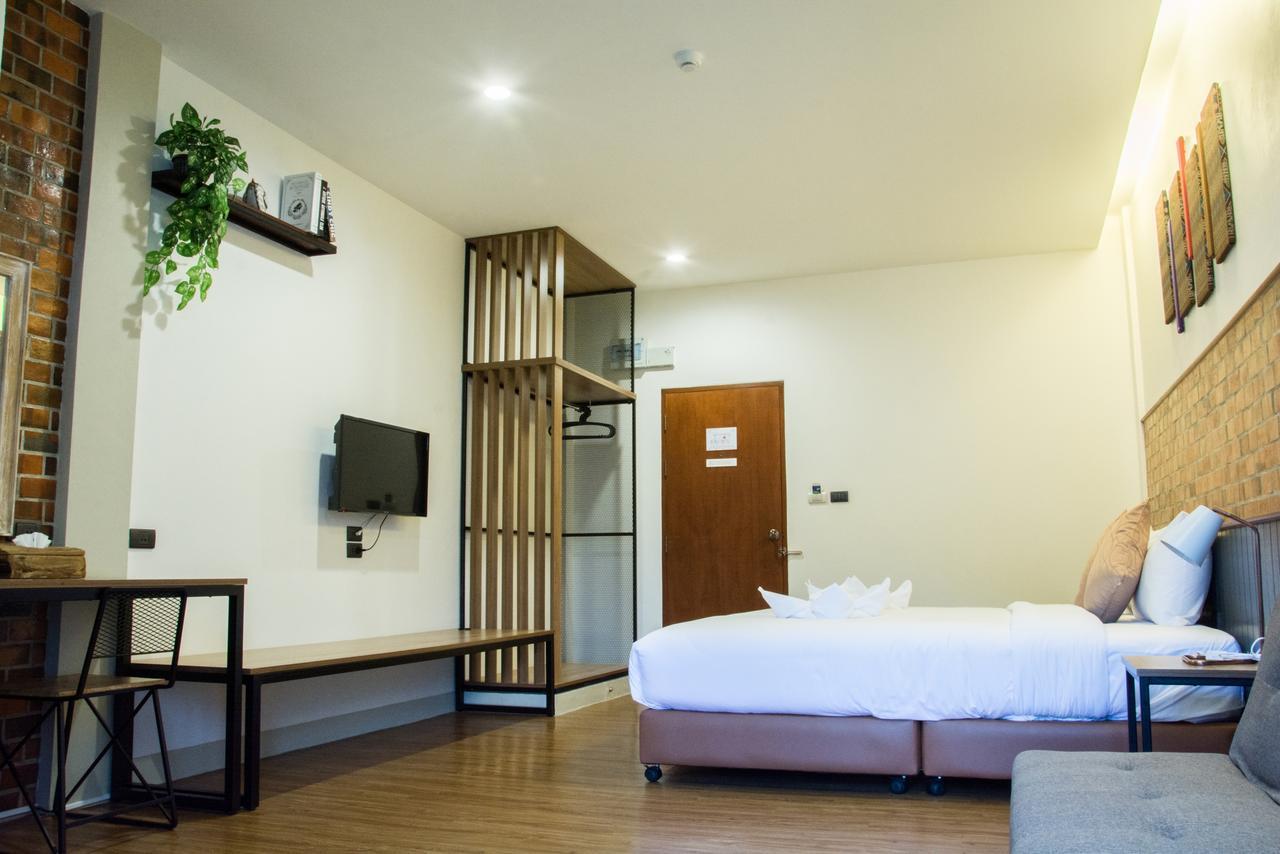 The Old City Wall Inn Chiang Mai Extérieur photo